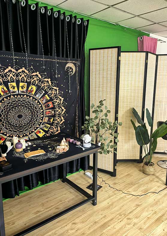 胜卜 - 塔罗牌互动与倾诉平台